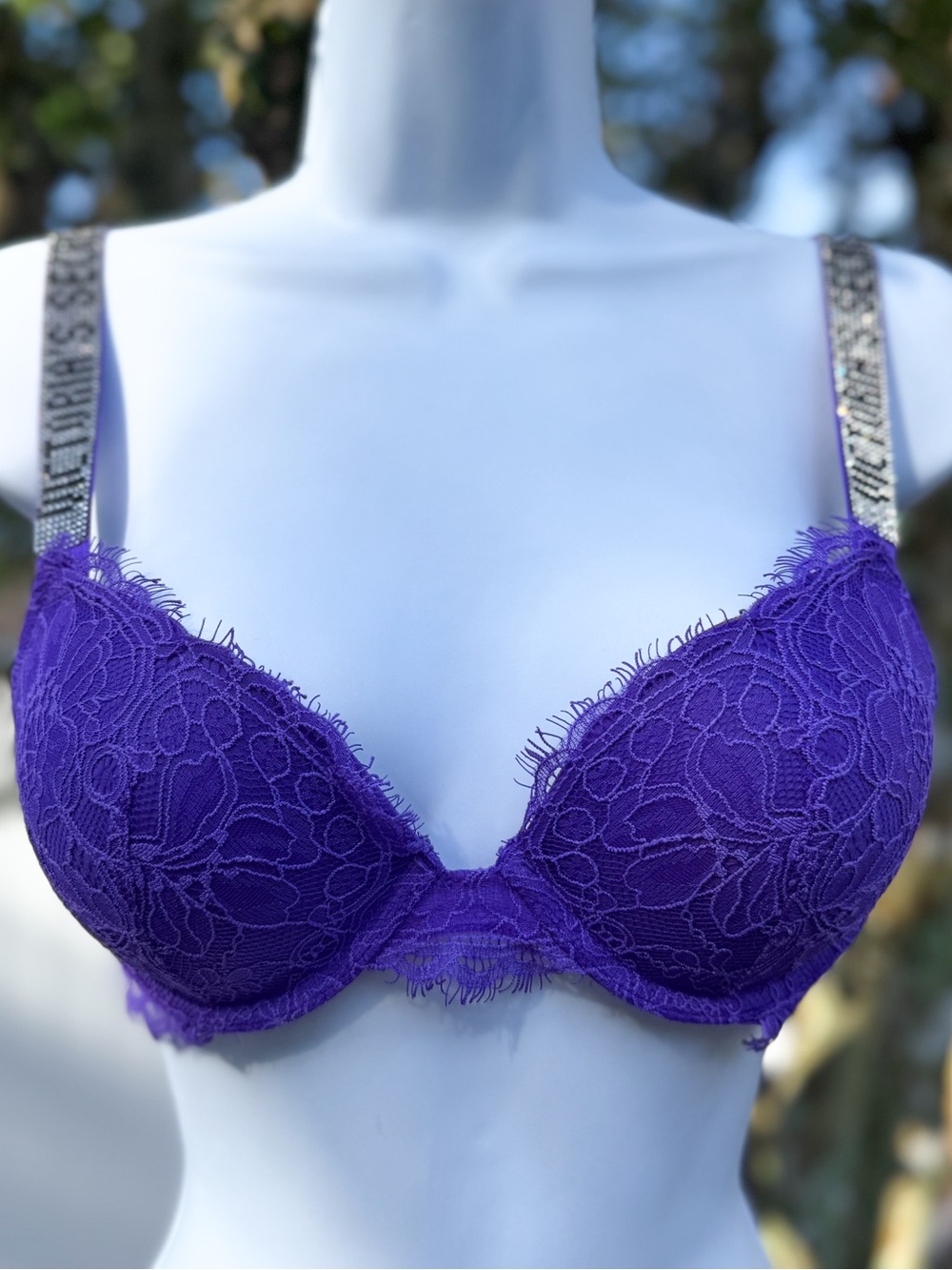 Victoria's Secret Vibrant Purple Lace Push-Up Bra with Embellished Straps